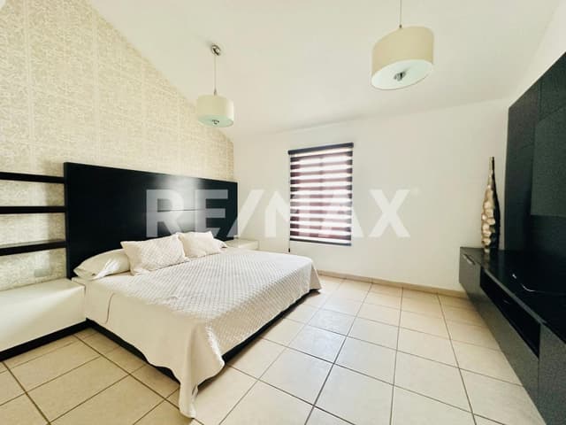 CASA EN RENTA EN RESIDENCIAL SENDEROS