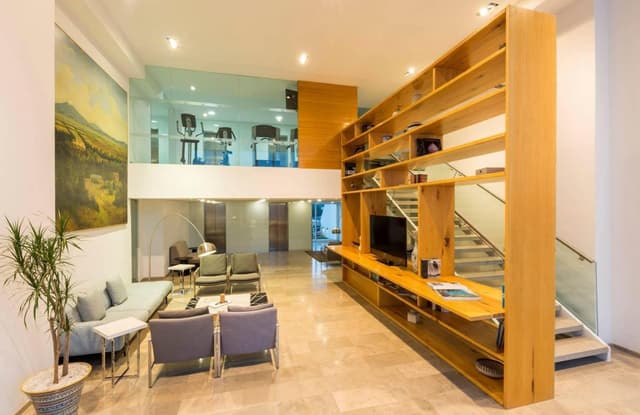 RENTA DE DEPARTAMENTOS Y SUITES..