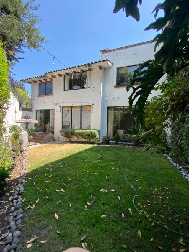 VENTA DE CASA EN CUAJIMALPA,, AVENIDA JOSÉ MARÍA CASTORENA 