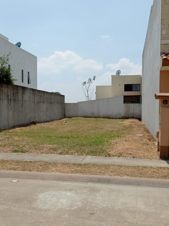 Lote en Venta, Hacienda Esmeralda Residencial, Villahermosa Tabasco