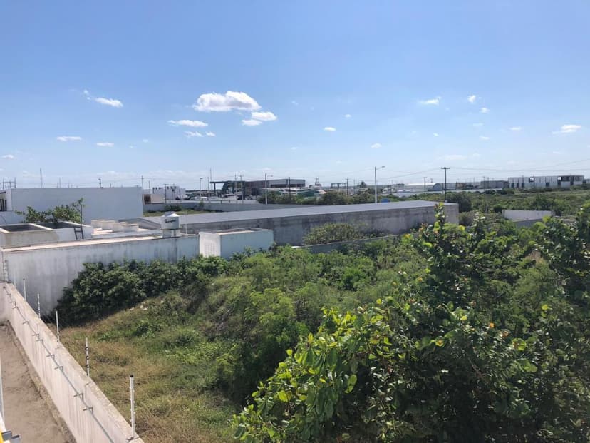 4 LOTES EN VENTA. PARQUE INDUSTRIAL YUCALPETÉN