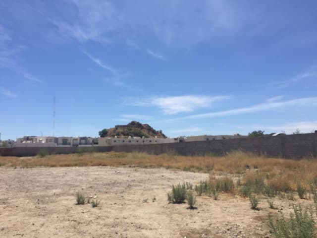 Terreno comercial en venta por Blvd. Paseo Río Sonora en Hermosillo, Sonora.