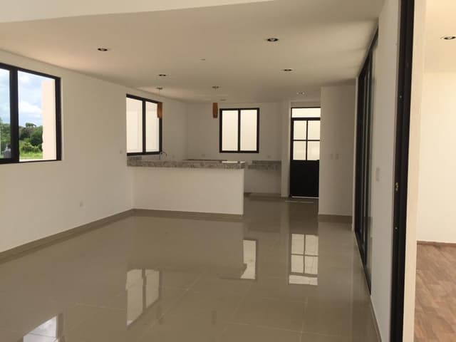 Casa en venta en Privada. Conkal Yucatan.
