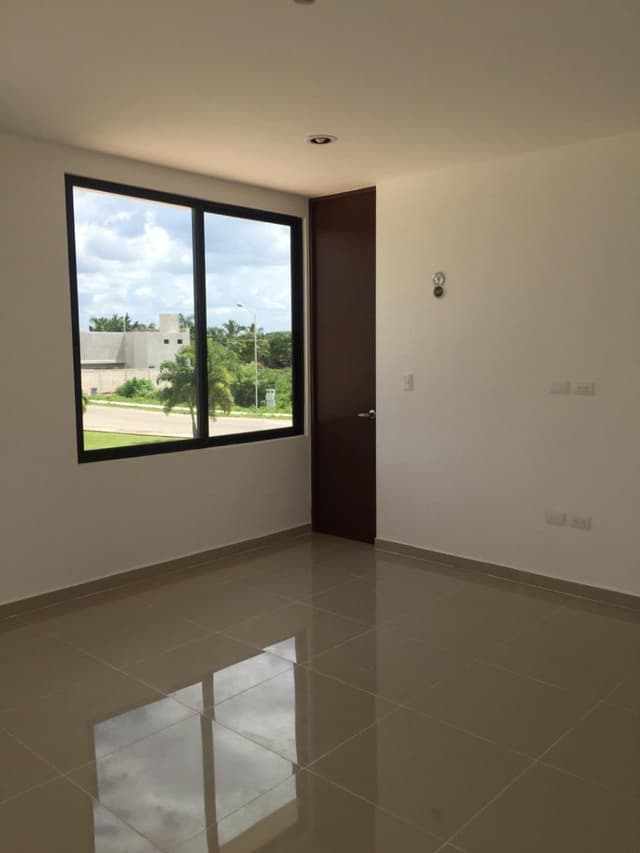 Casa en venta en Privada. Conkal Yucatan.