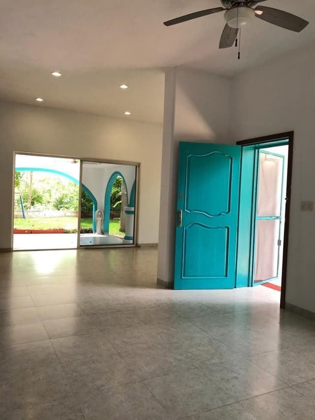 Casa en venta con amplios espacios, en Cholul Yucatan