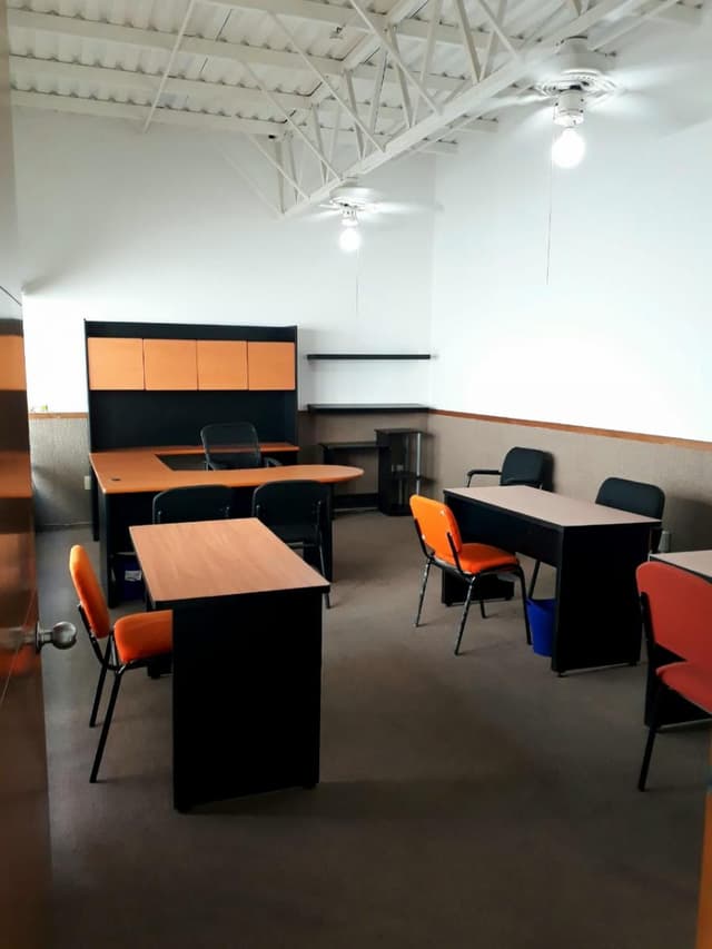 OFICINAS EN RENTA CON TODO INCLUIDO CERCA PLAZA GALERIAS