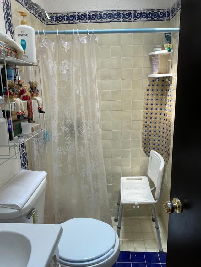 Venta de casa en Fracc. Insurgentes, Cuernavaca, Morelos...Clave 3530
