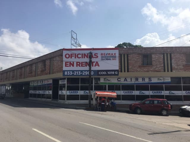 Oficina en Renta, 5