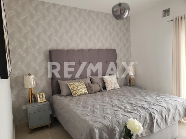 CASA EN VENTA EN PASEO AUREA