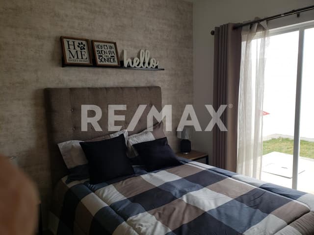 CASA EN VENTA EN PASEO AUREA