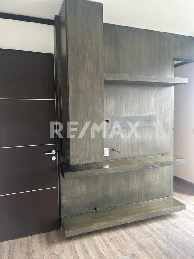 Departamento en Venta, Bosque Real 