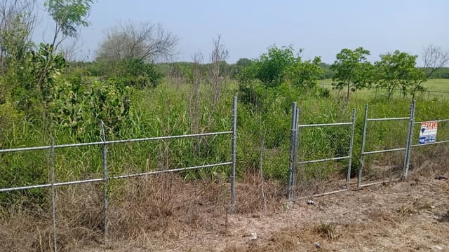 Venta terreno 1,500m2 en C. Calles Montemorelos Nuevo León Carretera Nacional - 1165