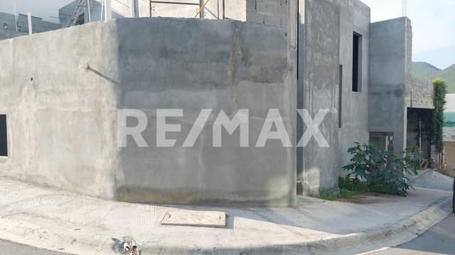 Venta Casa en Lagos del Vergel Monterrey Nuevo León Zona Sur - 1187
