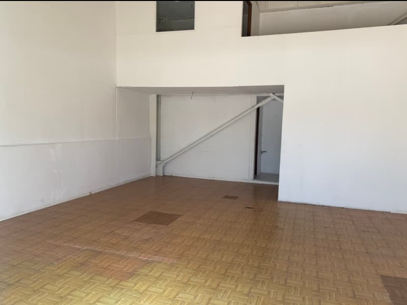 Gallery main