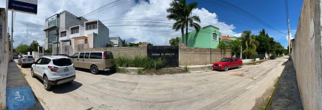 Terreno comercial en Renta 1101.00 M2 sobre periférico, Mérida Yucatán.