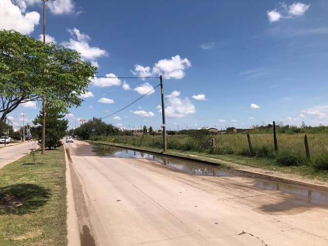 Terreno comercial en venta  en Av. primo de verdad