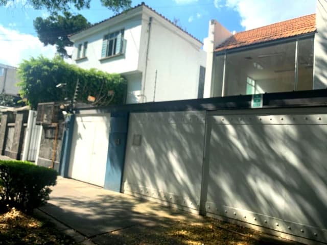 Casa con Uso de Suelo Polanco, Alejandro Dumas