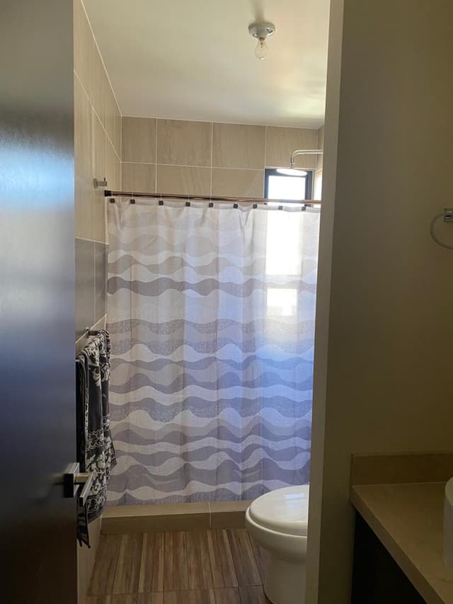 HERMOSA CASA EN RENTA EN CUMBRES PROVENZA,AMUEBLADA PARA ESTRENAR