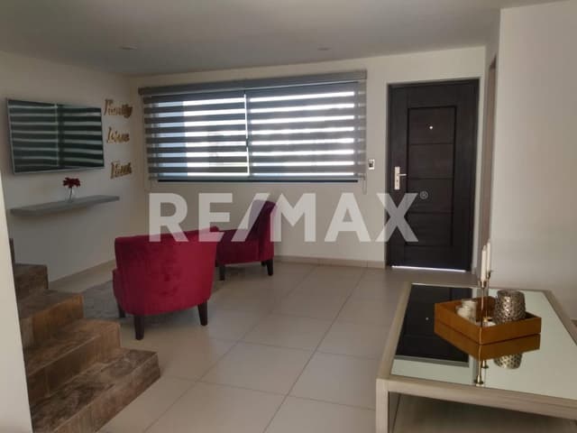 CASA EN VENTA FRACCIONAMIENTO CIVITAL