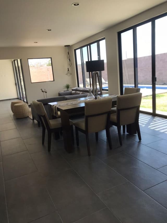 Residencia Vacacional Totalmente Amueblada en Los Casahuates Residencial (ATLIXCO)