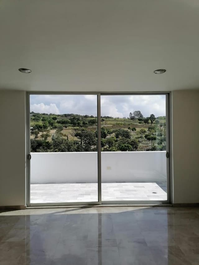 VENTA DE CASA EN PEDREGAL LA CALERA