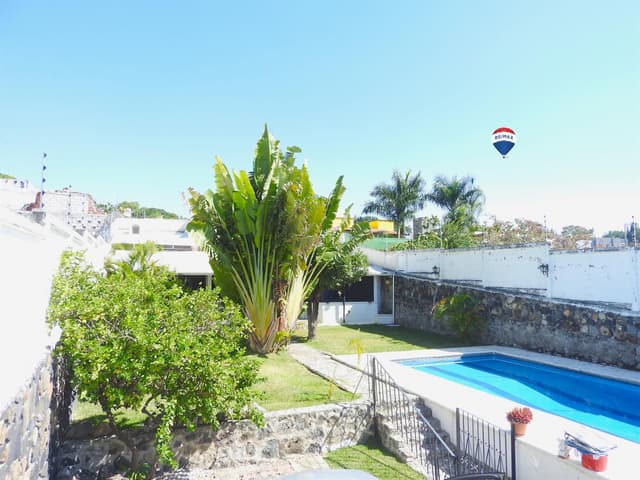 Venta de casa sola al sur de Cuernavaca, Morelos...Clave 3722