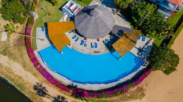 Peninsula 204 Villa 3 - MLS#21-2140