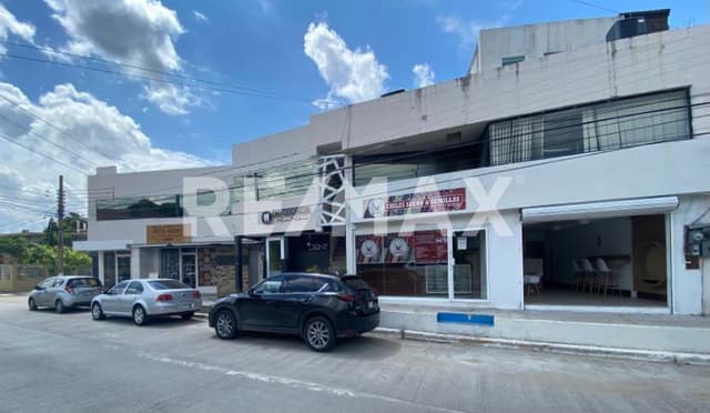 Excelente Oficina en Renta 