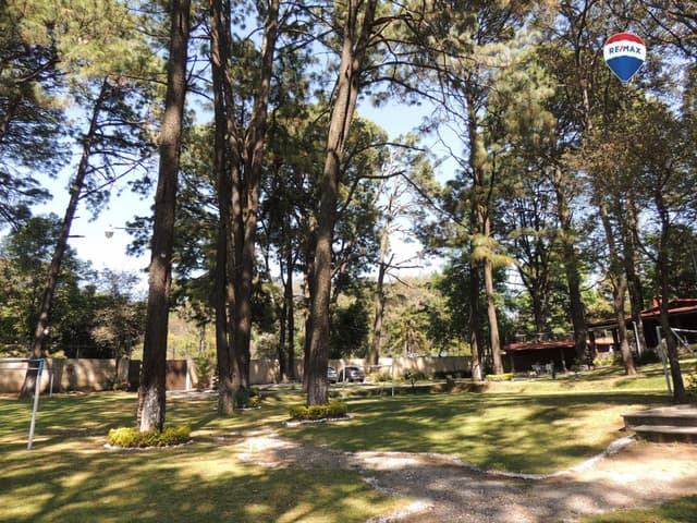 Terreno en Santa María, Cuernavaca, Morelos...Clave 3758