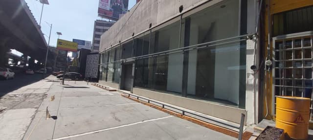 Oficinas en renta sobre Periférico Norte a la altura de Naucalpan
