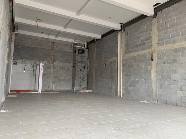 Locales en Renta en Plaza Dorada, Tampico