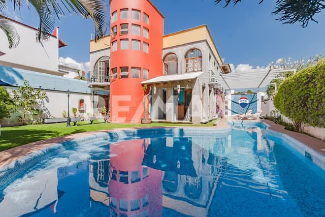 Venta de casa en Fracc. al norte de Cuernavaca, Morelos...Clave 3823