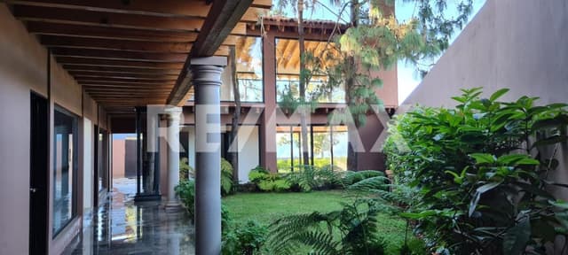 Casa en Condominio en Renta 