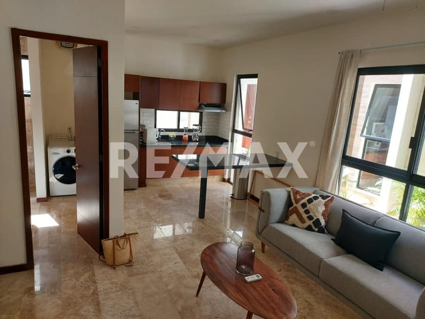 SE RENTA CASA DE 2 HABITACIONES EN TULUM CENTRO