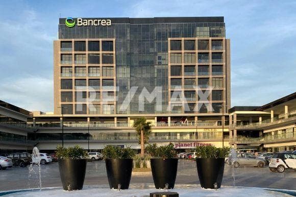 Local - Comercial en Venta - 5