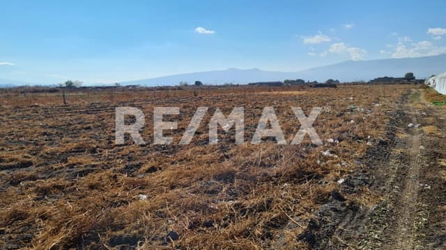 En venta Terreno Comercial en Tlahuac