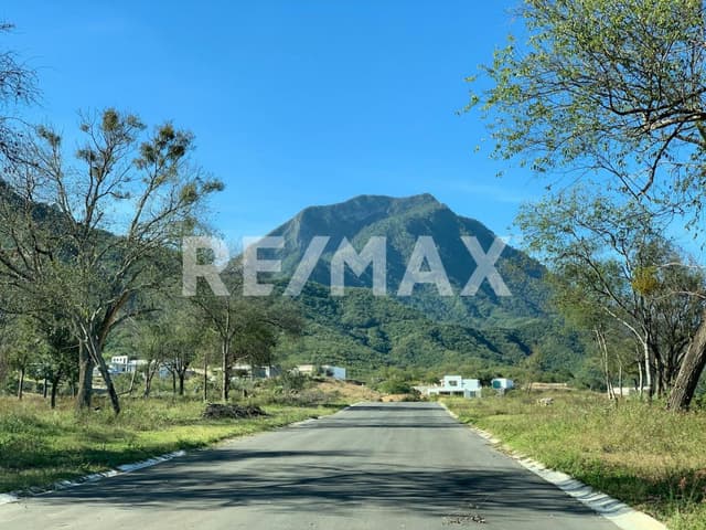 Terreno en Allende Nuevo León 975m2 - Las Boquillas