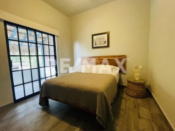 HOTEL JARDIN en TULUM PUEBLO en LA VELETA