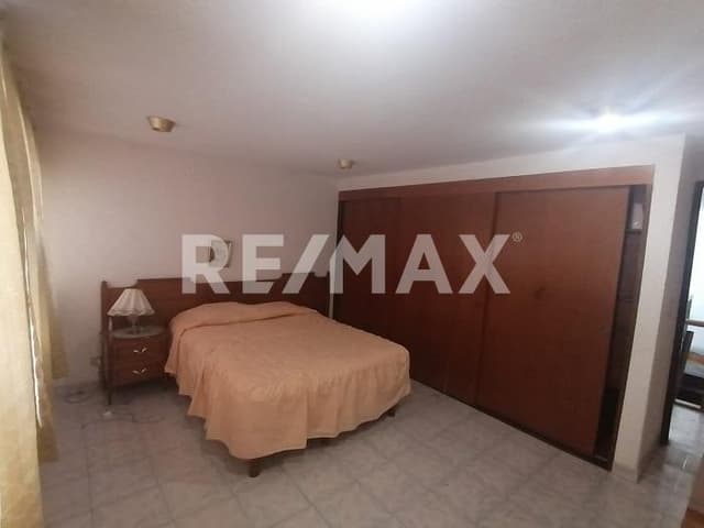 Preciosa Casa Céntrica super Ubicada !