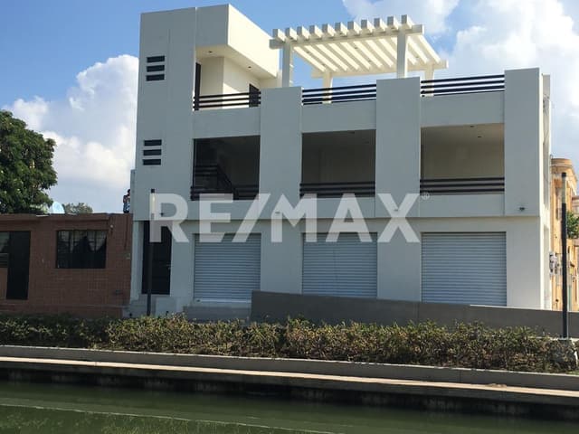 Local - Comercial en Renta - 5