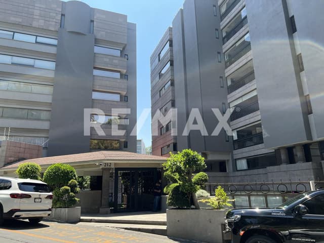 VENTA DEPARTAMENTO EN BOSQUES DE LAS LOMAS