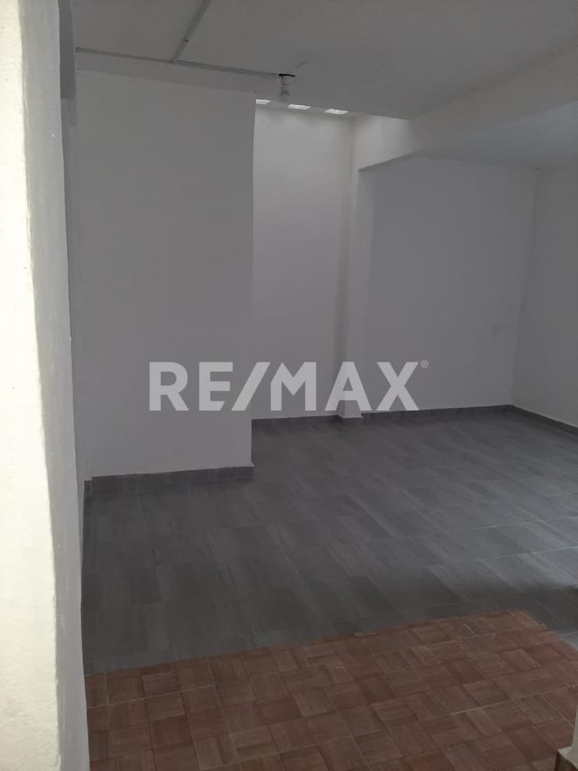 Gallery main