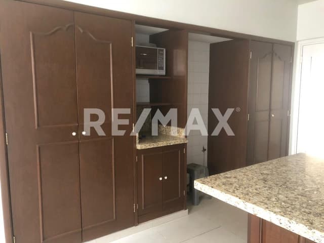 CASA VENTA ALAMEDA AMPLIA NUEVA Y FUNCIONAL