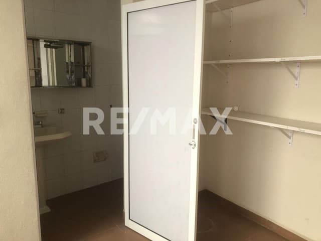 CASA VENTA ALAMEDA AMPLIA NUEVA Y FUNCIONAL