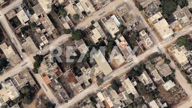 LOTE A DOS CUADRAS DE AV. CLOUTHIER     