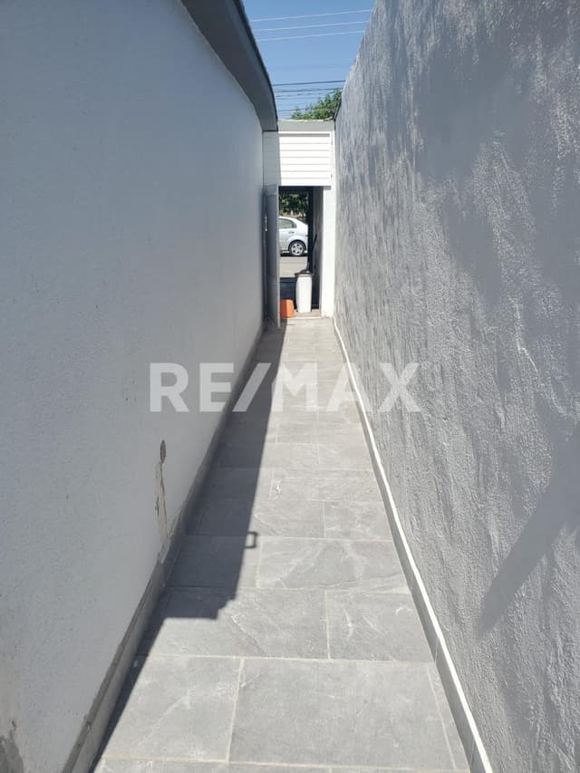 CASA  DE UNA PLANTA EN RENTA ZONA SORIANA IGLESIAS $13,500.00 PESOS