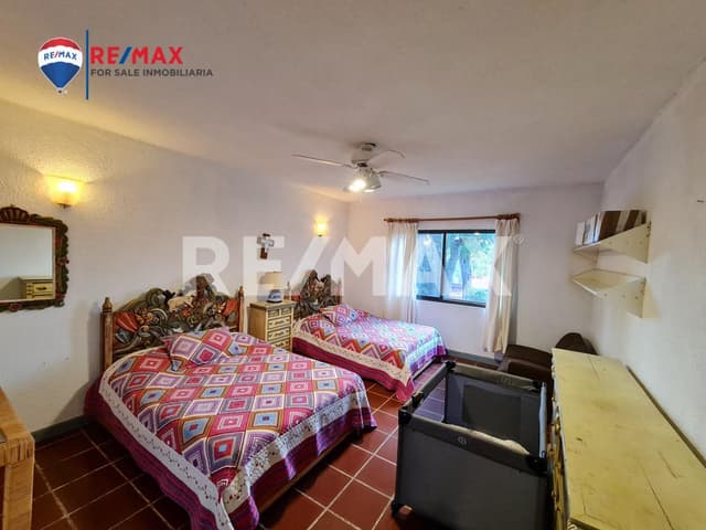 Venta de casa muy cerca del Centro de Cuernavaca, Morelos...Clave 3940