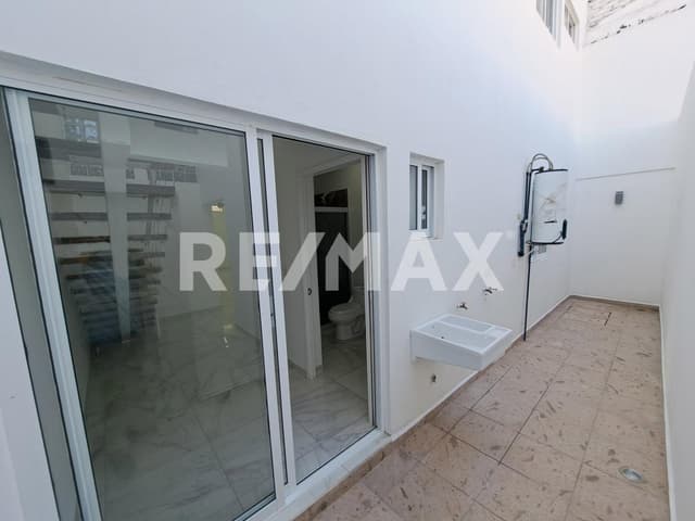 CONDOMINIO NUEVO ROOF GARDEN CON VISTA AL MAR Y ALBERCA