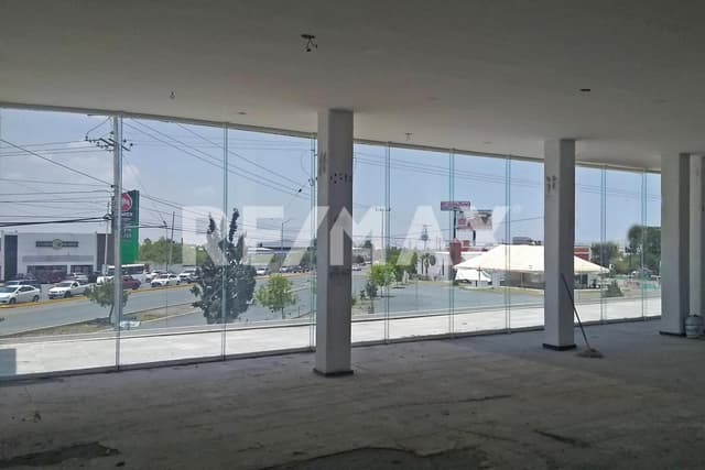 Local - Comercial en Renta - 5
