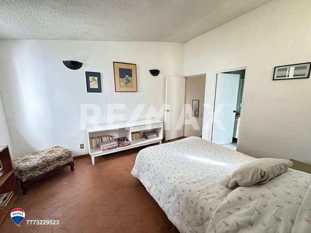 Venta de casa sola, Provincias de Cánada, Cuernavaca, Mor...Clave 4004